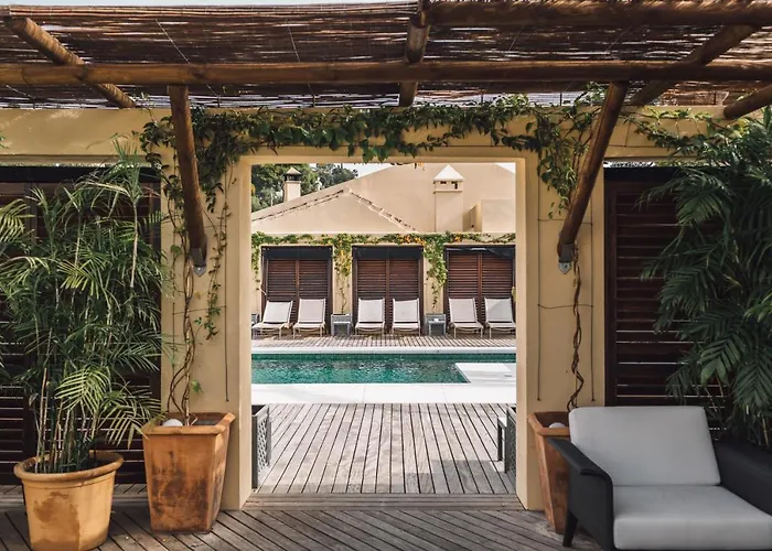 Rio Real Golf & מלון