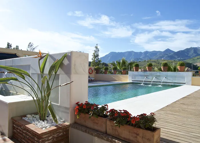 מלון Rio Real Golf &